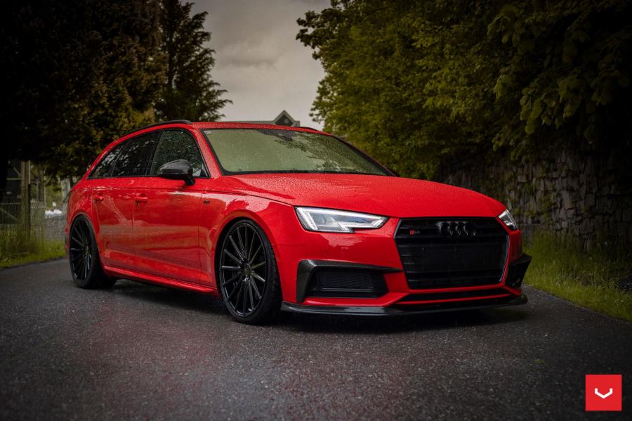  Audi S4 Avant on Vossen Wheels (VFS-2) 2019 года  (фото 1 из 37)